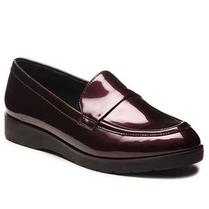 Kelly and Katie loafer burgundy size 8.5